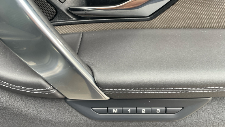 Land Rover Discovery Sport 1.5 P270e Metropolitan 5dr Auto [5 Seat] [NI] Station Wagon